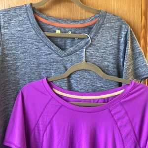2 1X Xersion tops. Light purple & Heather gray.